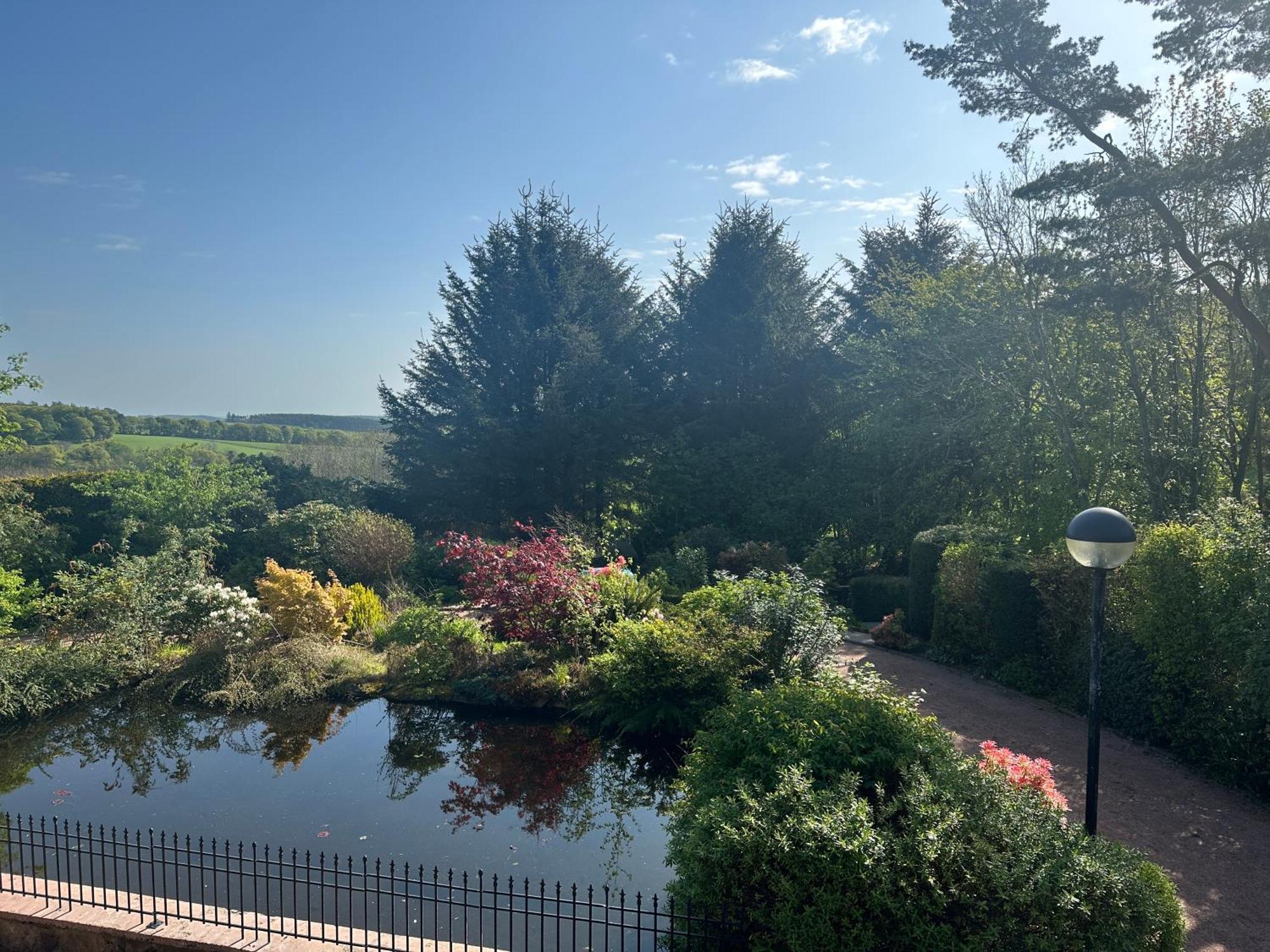 Awakening Alchemy Retreat Centre Inverurie Exterior foto