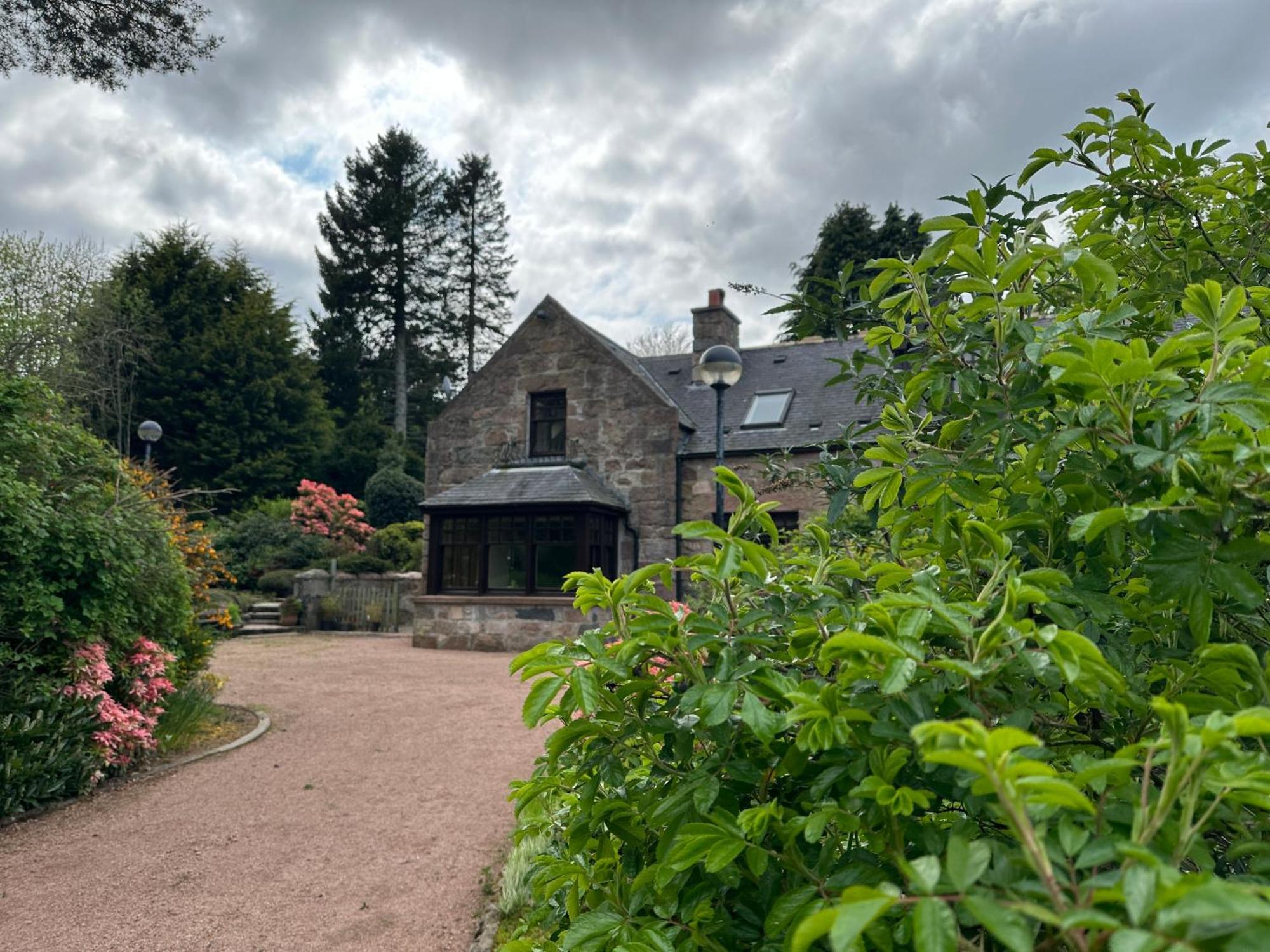 Awakening Alchemy Retreat Centre Inverurie Exterior foto